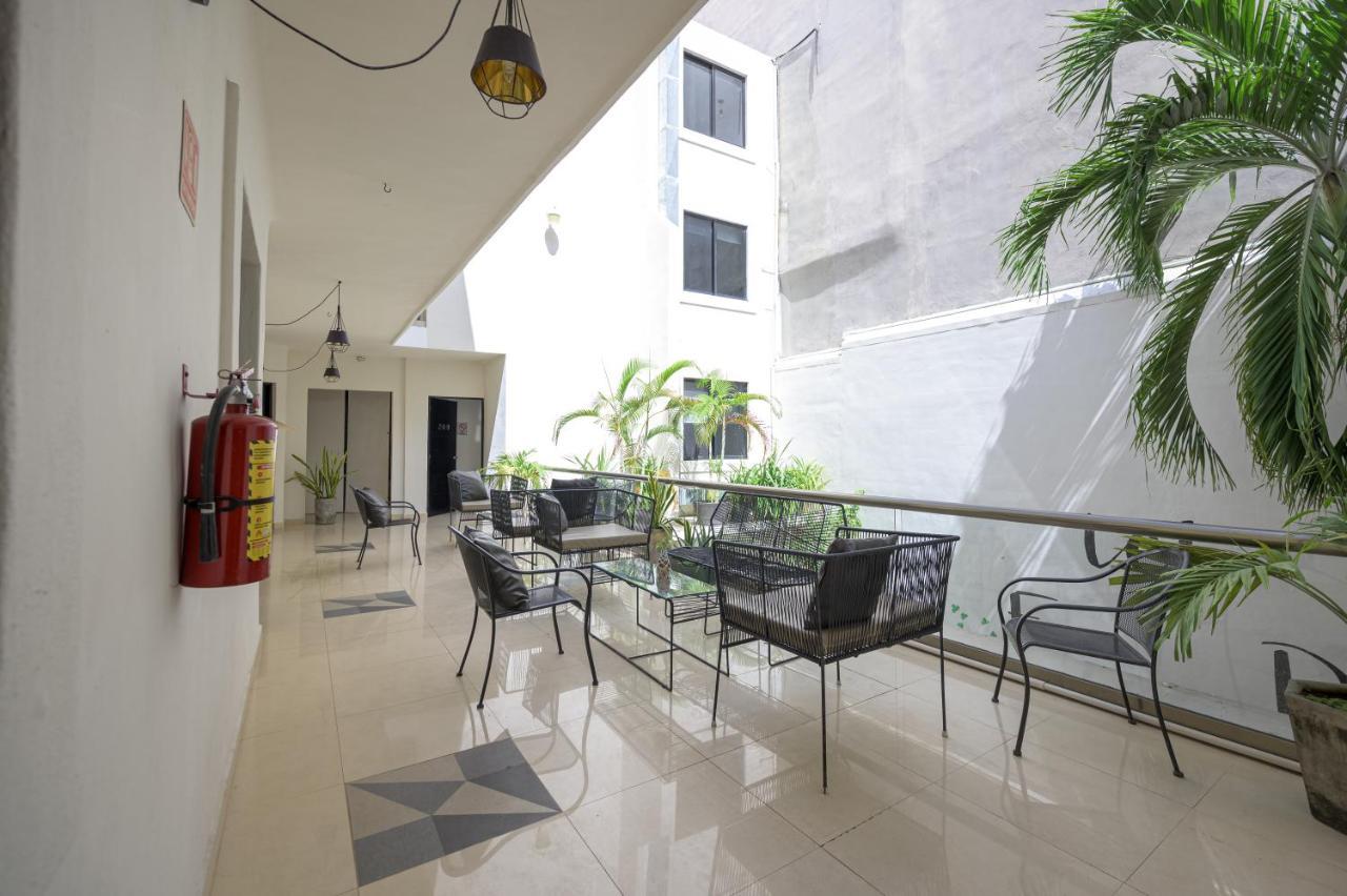Aruma Hotel بلايا ديل كارمن المظهر الخارجي الصورة